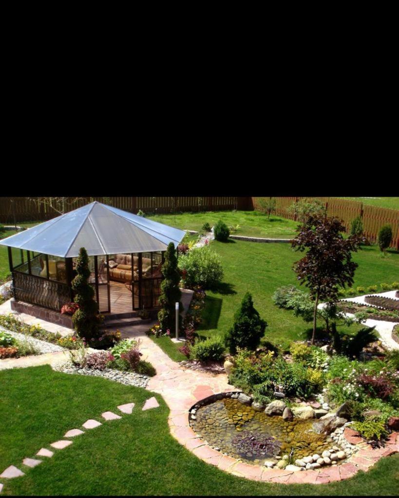 Caravans Park & Glamping Tents In The Vineyard Villa Турда Екстериор снимка